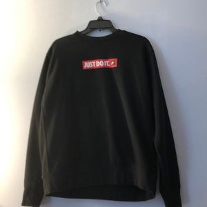 Nike Just Do It; Sweatshirt